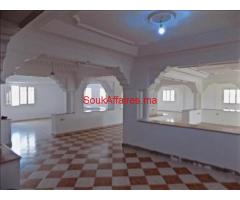 Spacieux appart  500m² à usage bureau