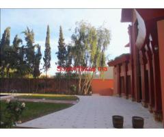Atypique villa vc piscine privative à Targa