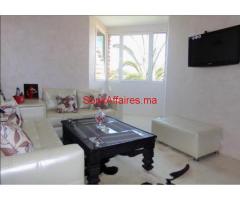 Appart rénové de 2ch meublé vc grde terrasse à Bab Ighli