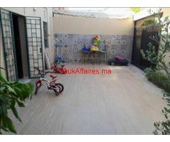 location villa 230 joliment meublée  centre