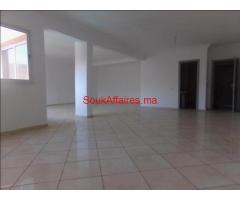 à louer plateau bureau de 79m an plein Guéliz