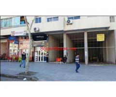 grand magasin 3000m² route de sefrou