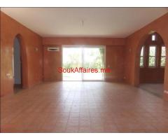 à louer belle villa vide de 5 ch à Targa