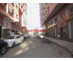 Magasin en location  De 182 M² de sol et 85 M