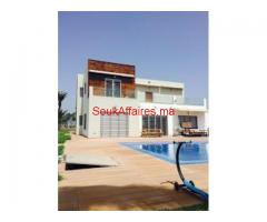 Villa de 2 hectares région de Sidi Rahal