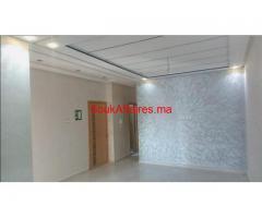 belle appartement avec magnifique finition  80 m2