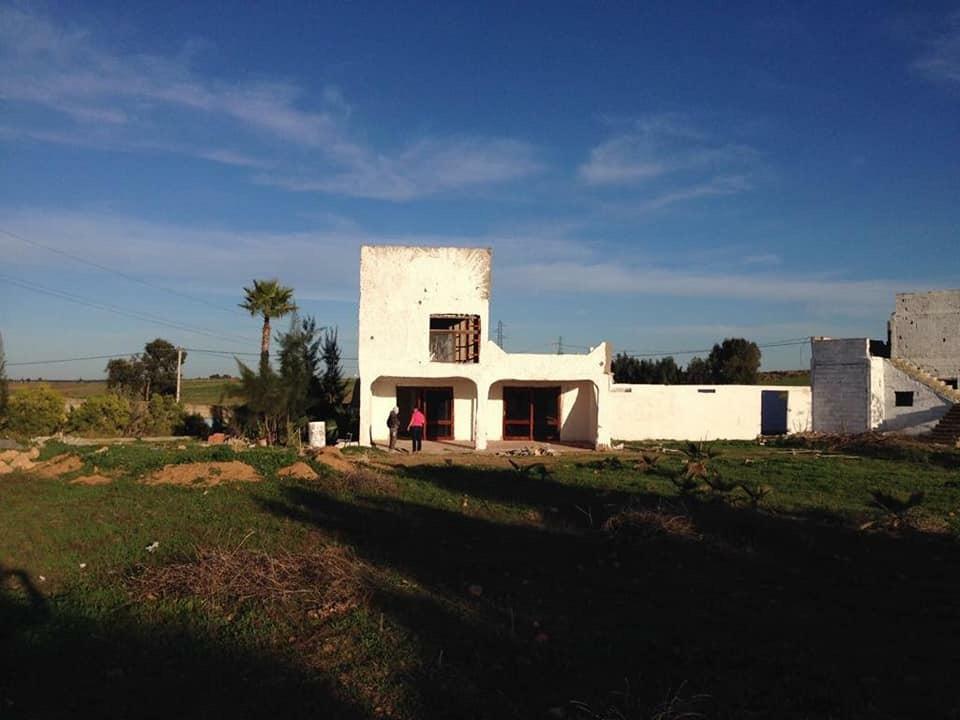 A vendre ferme 2.8 ha, titrée