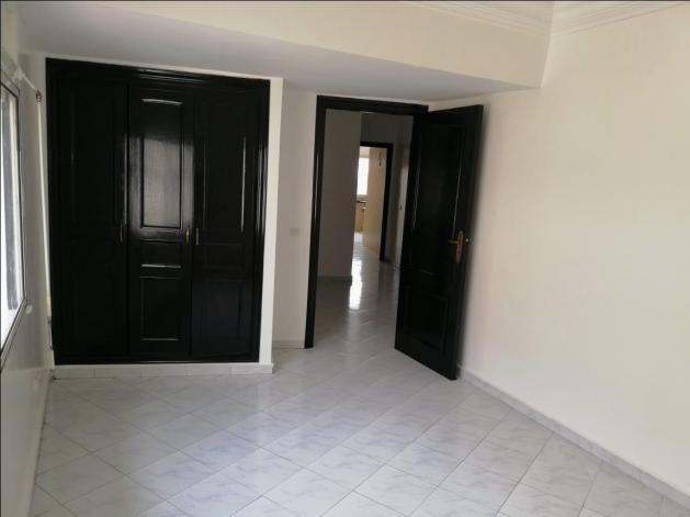 Bel Appartement de 100 m² Zineb Ishaak