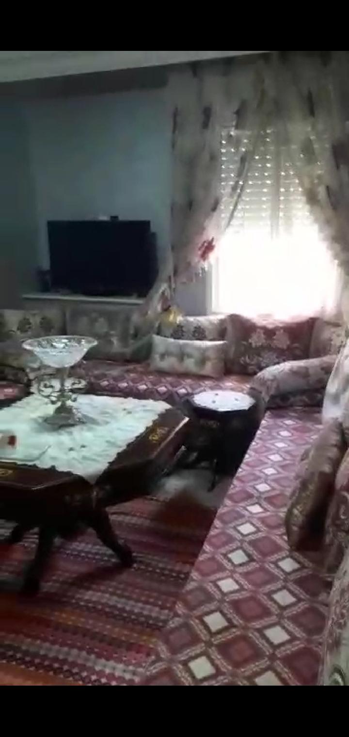 Appartement meublée à Mostakbal bon affaire