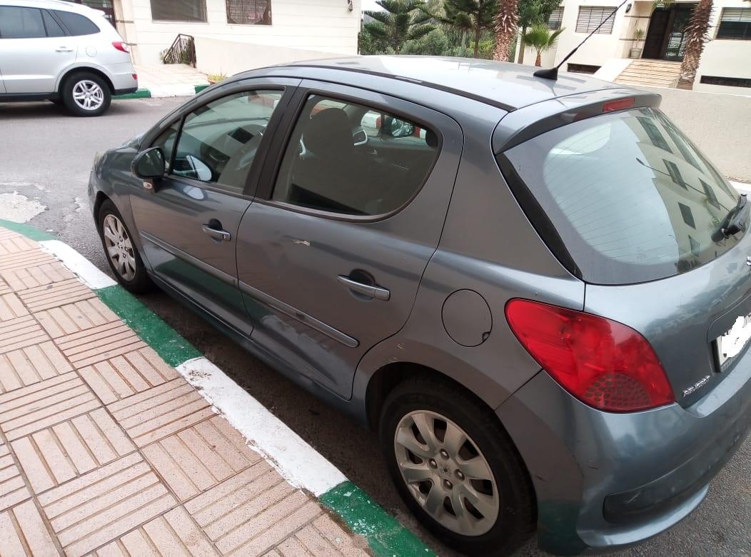 voiture a vente PEUGEOT 207