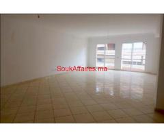 Plateau bureau de 72m bien situé à Guéliz